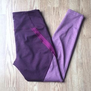 Old Navy • High Rise 7/8 Compression Leggings